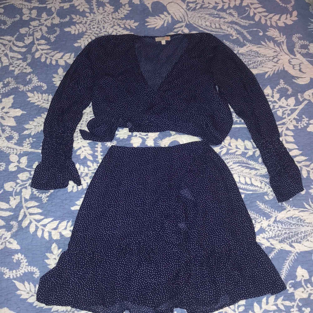 2 Piece High waist skirt and crop top
